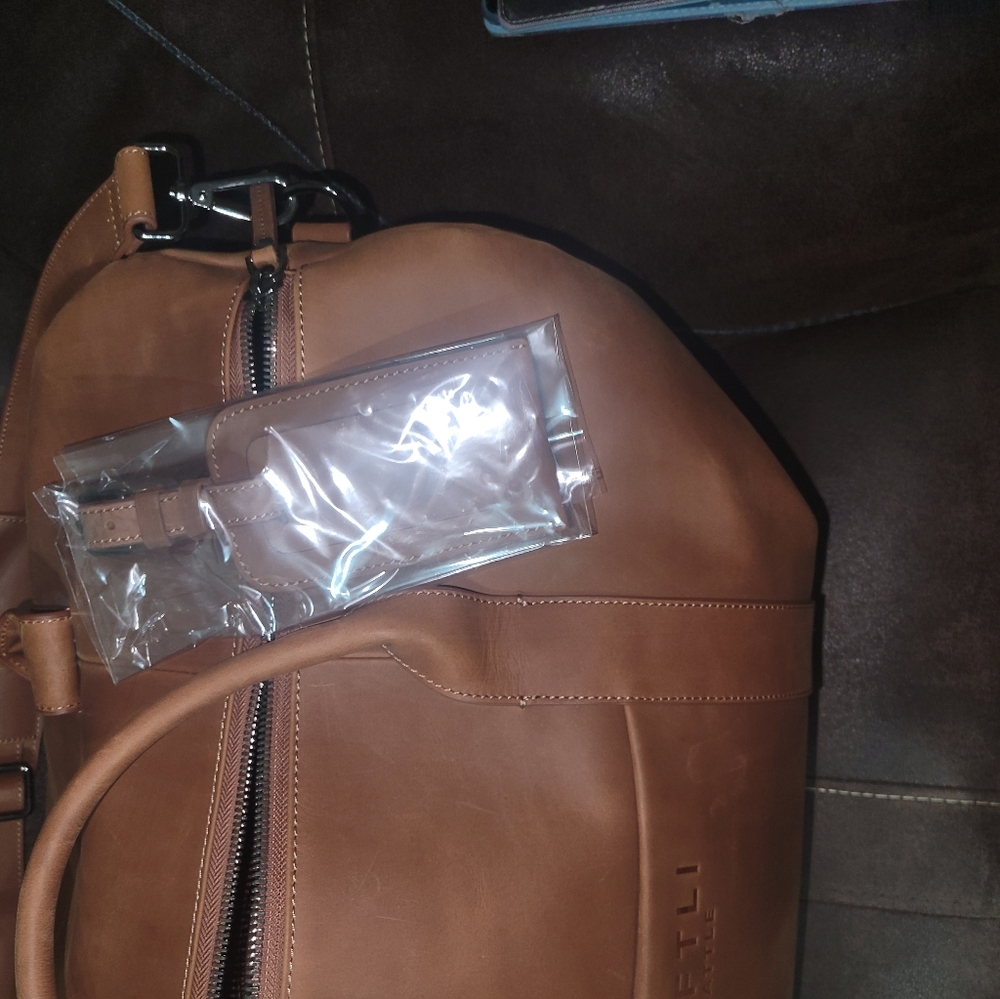 Maletín de viaje 100% cuero